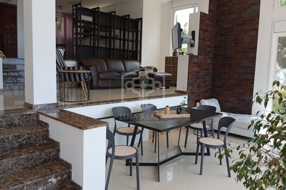 5 soveværelse Villa til salg i Lloret de Mar med swimmingpool garage - € 950.000 (Ref: 8115594)