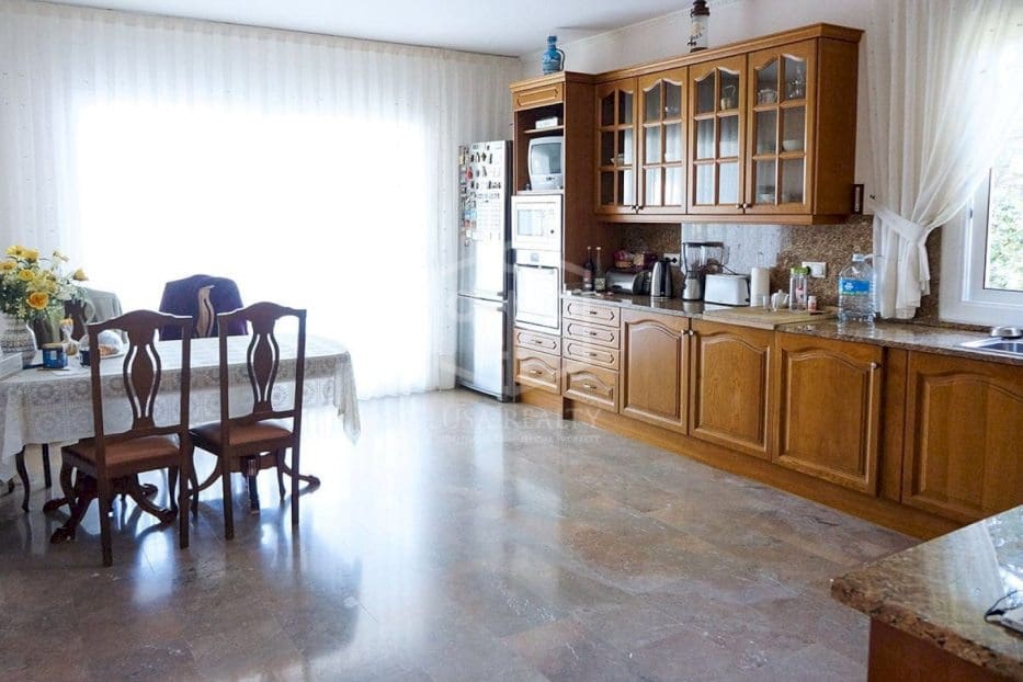 6 sypialnia Willa na sprzedaż w S'Agaro z basenem garażem - 3 725 000 € (Ref: 8115607)