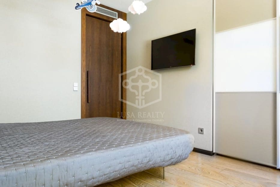 4 soveværelse Lejlighed til salg i Barcelona by med swimmingpool garage - € 4.500.000 (Ref: 8115608)