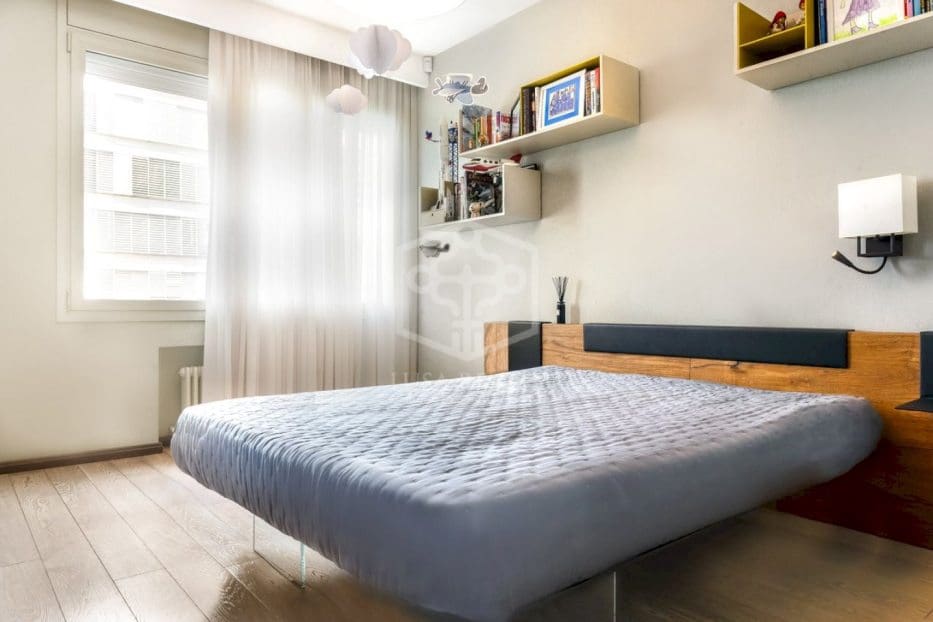 4 soveværelse Lejlighed til salg i Barcelona by med swimmingpool garage - € 4.500.000 (Ref: 8115608)