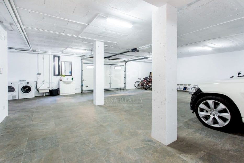 6 Zimmer Villa zu verkaufen in Gava mit Pool Garage - 3.750.000 € (Ref: 8115610)