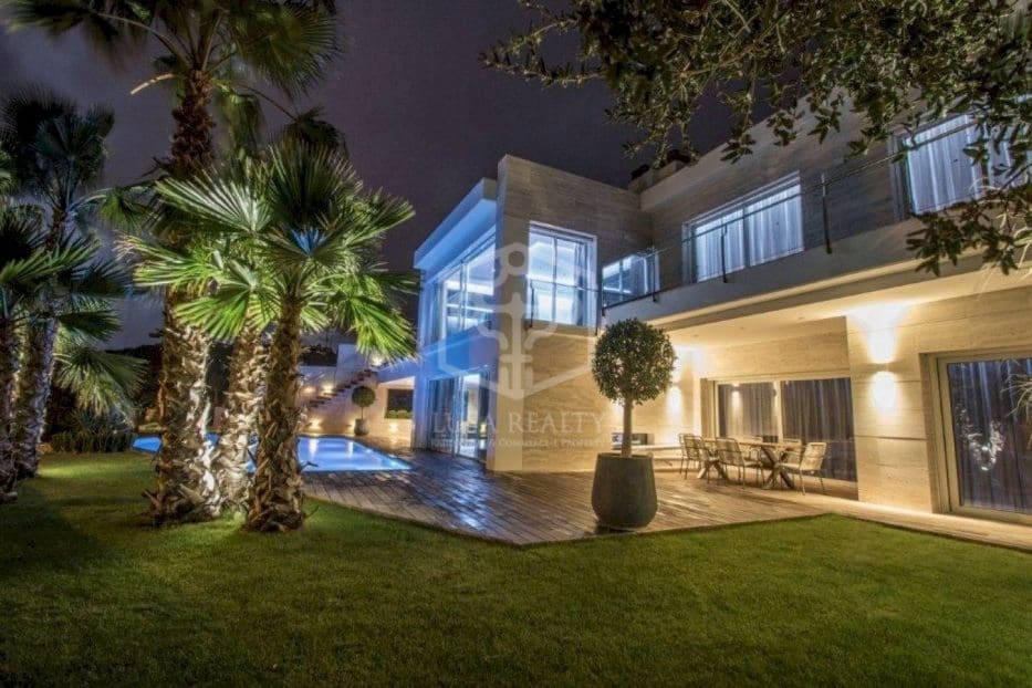 6 bedroom Villa for sale in Platja d'Aro with pool garage - € 3,990,000 (Ref: 8115615)