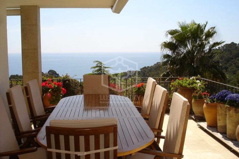 7 soverom Villa til salgs i Blanes med svømmebasseng garasje - € 3 950 000 (Ref: 8115616)