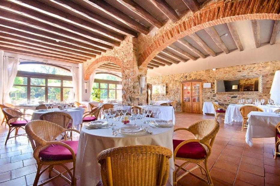 12 soverom Hotell til salgs i Barcelona by med svømmebasseng - € 2 600 000 (Ref: 8115617)