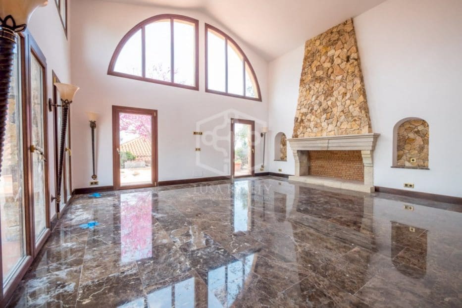 4 soveværelse Villa til salg i Blanes med garage - € 3.500.000 (Ref: 8115618)