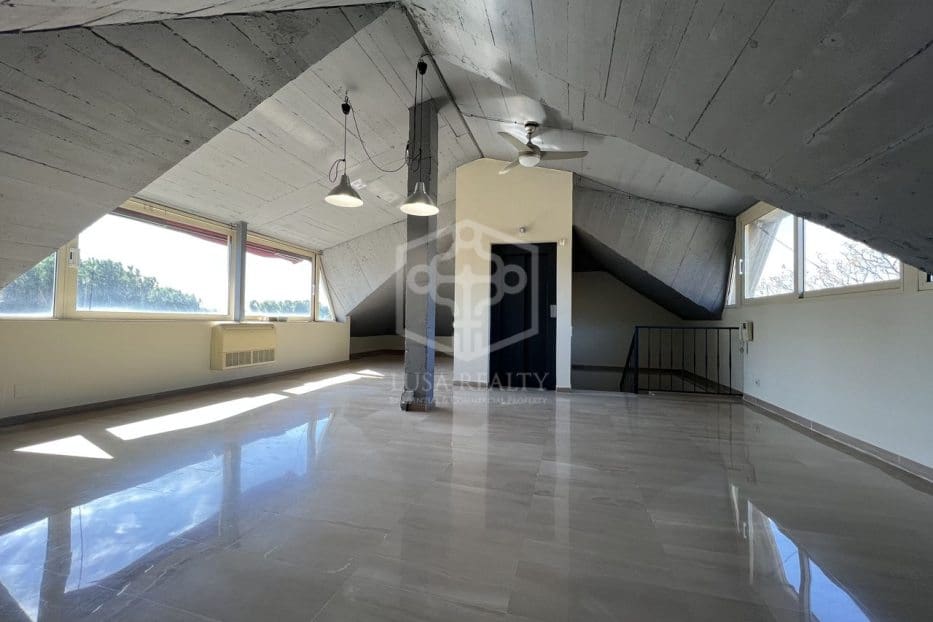 Chalet de 4 habitaciones en Barcelona ciudad en venta con piscina garaje - 2.950.000 € (Ref: 8115621)