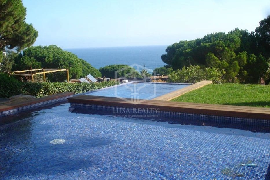 4 soveværelse Villa til salg i Blanes med swimmingpool garage - € 1.900.000 (Ref: 8115643)