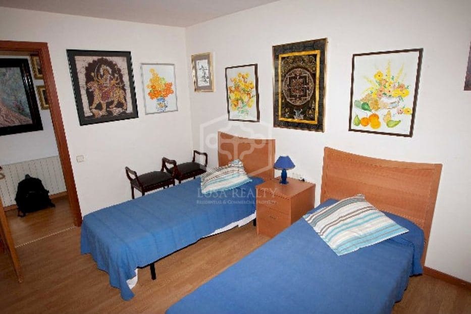 6 soveværelse Villa til salg i Cabrils med swimmingpool garage - € 2.300.000 (Ref: 8115644)