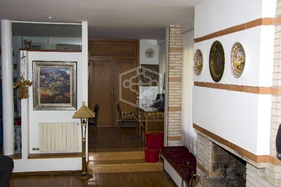 6 soveværelse Villa til salg i Cabrils med swimmingpool garage - € 2.300.000 (Ref: 8115644)