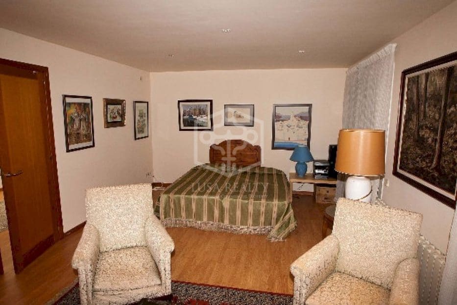 6 soveværelse Villa til salg i Cabrils med swimmingpool garage - € 2.300.000 (Ref: 8115644)