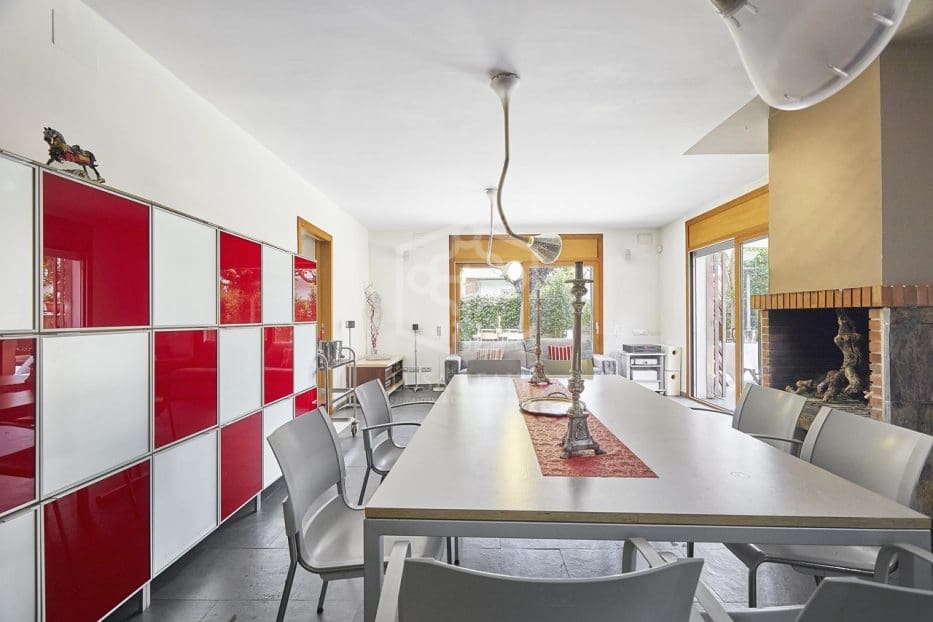 6 soveværelse Villa til salg i Castelldefels med swimmingpool garage - € 2.360.000 (Ref: 8115648)