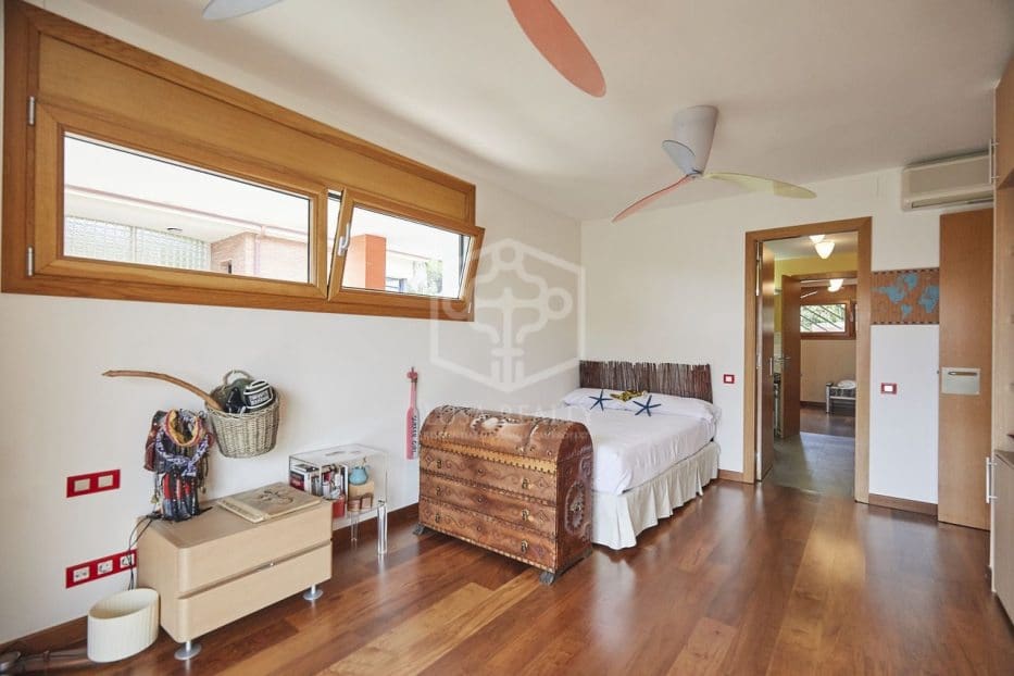 6 soveværelse Villa til salg i Castelldefels med swimmingpool garage - € 2.360.000 (Ref: 8115648)