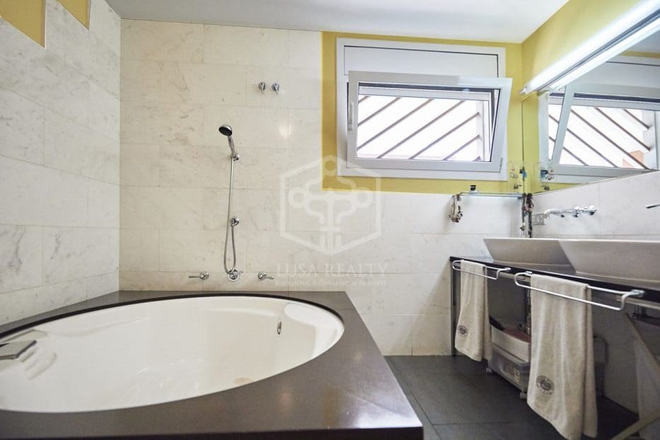 6 soveværelse Villa til salg i Castelldefels med swimmingpool garage - € 2.360.000 (Ref: 8115648)