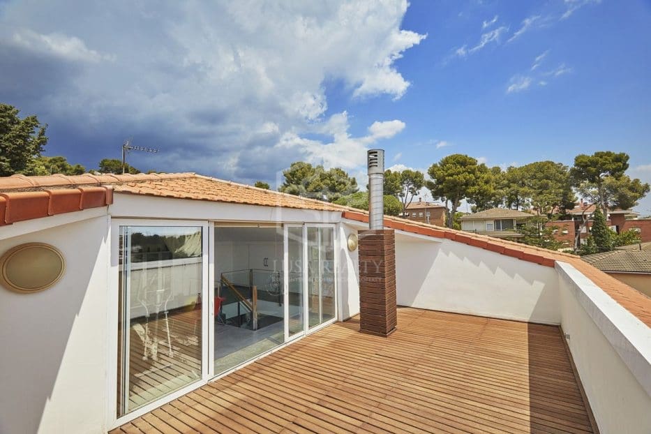 6 soveværelse Villa til salg i Castelldefels med swimmingpool garage - € 2.360.000 (Ref: 8115648)