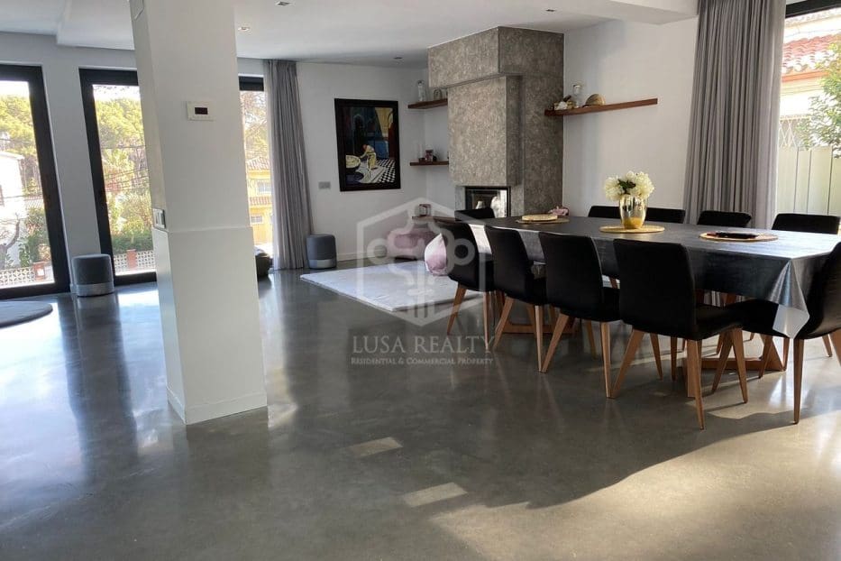 5 soverom Villa til salgs i Castelldefels med svømmebasseng - € 2 200 000 (Ref: 8115656)