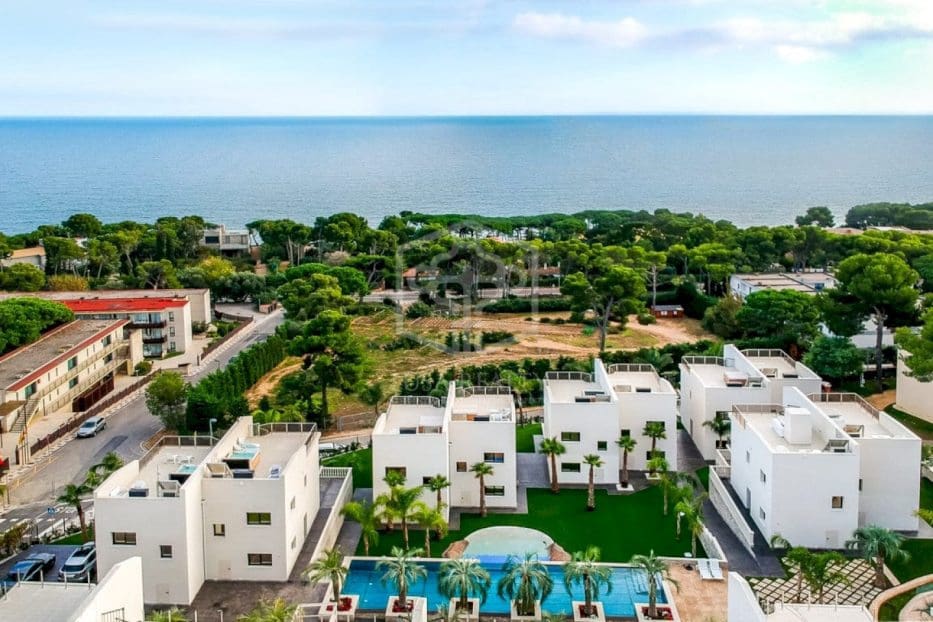 Hotel til salg i Platja d'Aro med swimmingpool garage - € 9.000.000 (Ref: 8115669)