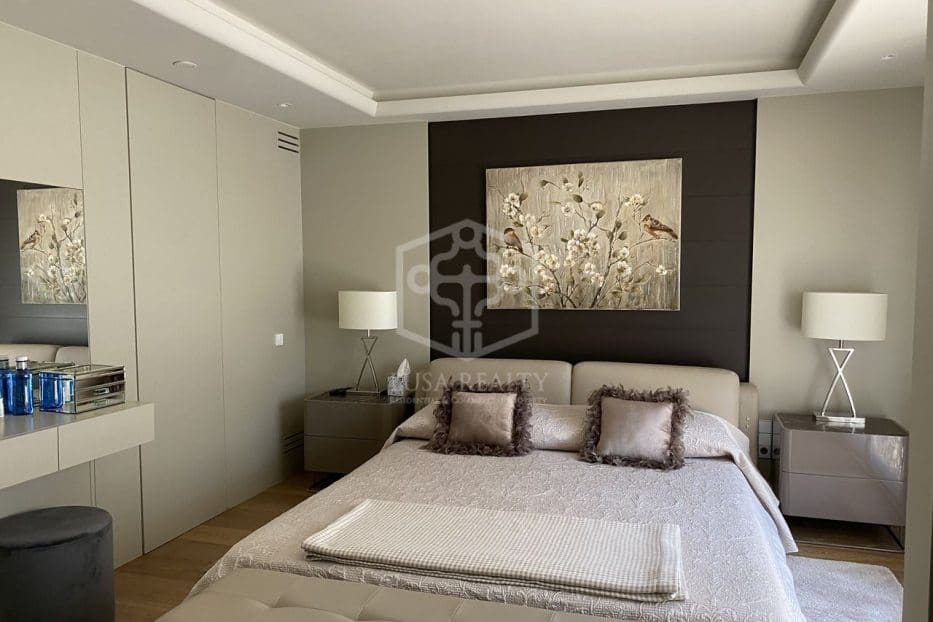 4 soverom Villa til salgs i Gava med svømmebasseng garasje - € 5 300 000 (Ref: 8115688)