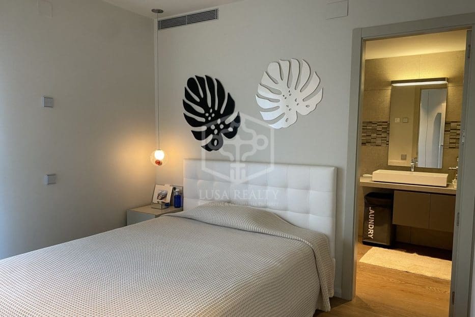 4 soverom Villa til salgs i Gava med svømmebasseng garasje - € 5 300 000 (Ref: 8115688)