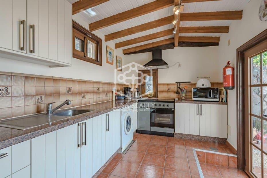 6 soveværelse Villa til salg i Adeje - € 1.595.000 (Ref: 8118104)