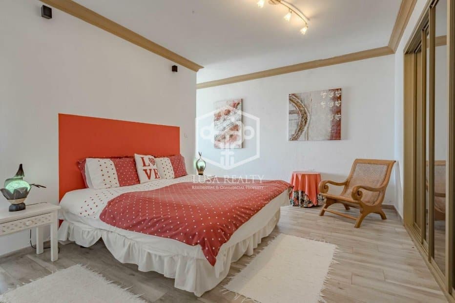 6 soveværelse Villa til salg i Adeje - € 1.595.000 (Ref: 8118104)