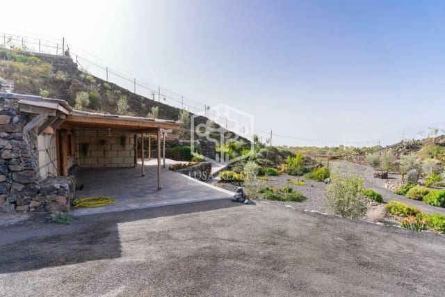 8 sypialnia Willa na sprzedaż w Guía de Isora - 750 000 € (Ref: 8118108)