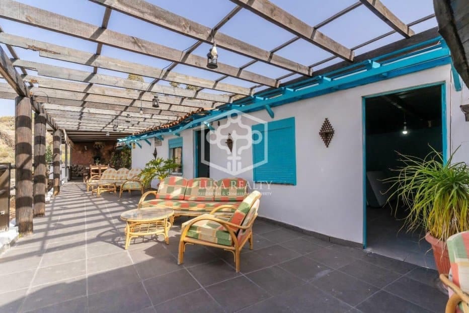 8 sypialnia Willa na sprzedaż w Guia de Isora - 750 000 € (Ref: 8118108)