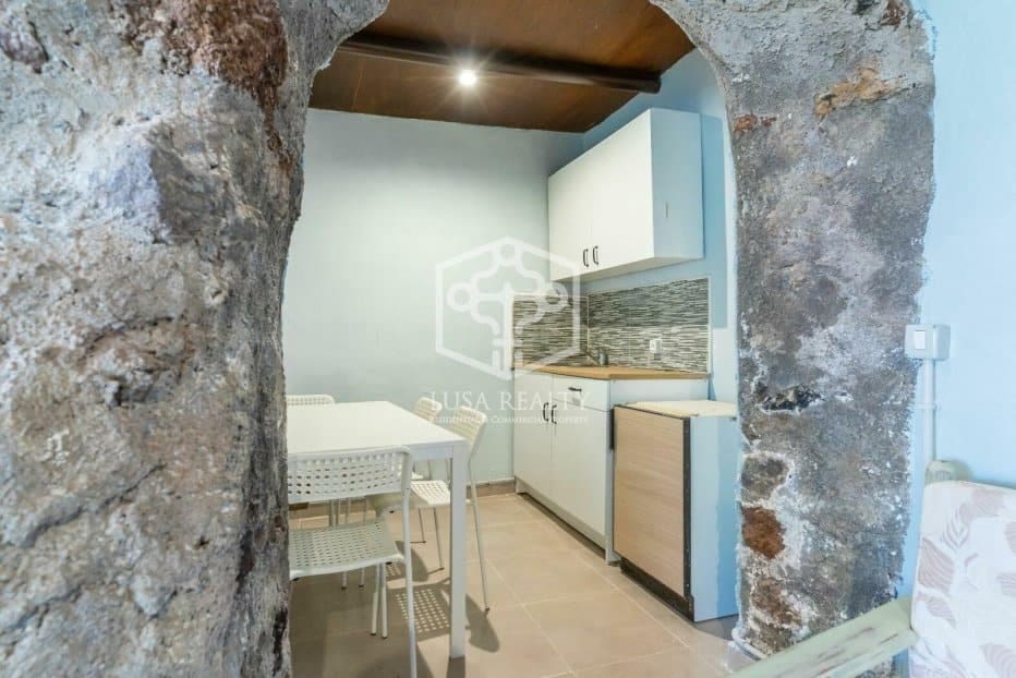 8 sypialnia Willa na sprzedaż w Guia de Isora - 750 000 € (Ref: 8118108)