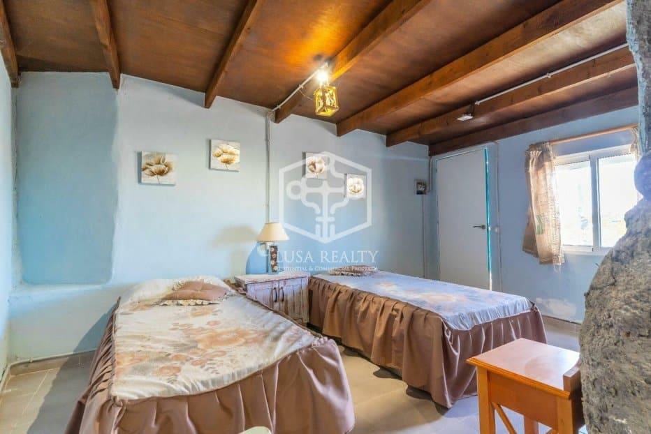 8 sypialnia Willa na sprzedaż w Guia de Isora - 750 000 € (Ref: 8118108)