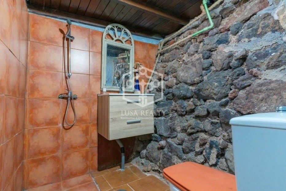 8 sypialnia Willa na sprzedaż w Guia de Isora - 750 000 € (Ref: 8118108)