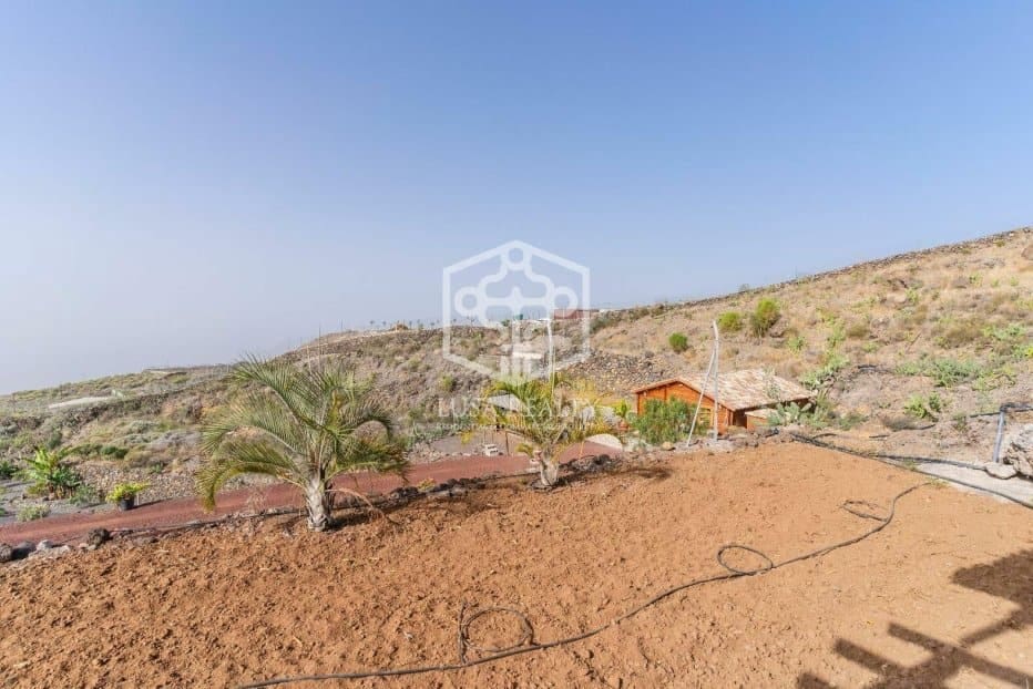 8 sypialnia Willa na sprzedaż w Guia de Isora - 750 000 € (Ref: 8118108)