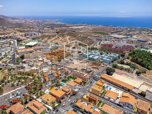 3 soverom Villa til salgs i Casco Urbano, Adeje - € 1 250 000 (Ref: 8164902)