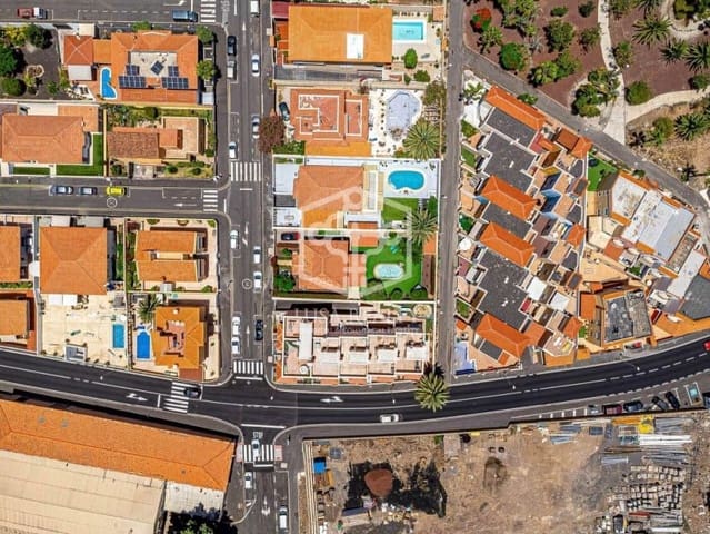 3 soverom Villa til salgs i Casco Urbano, Adeje - € 1 250 000 (Ref: 8164902)