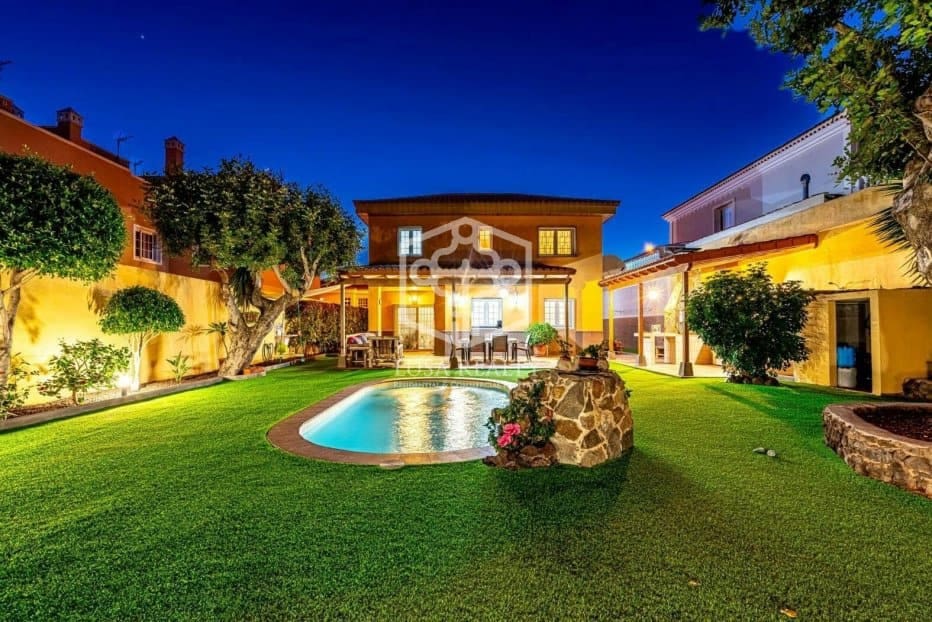 3 soveværelse Villa til salg i Adeje - € 1.250.000 (Ref: 8164902)