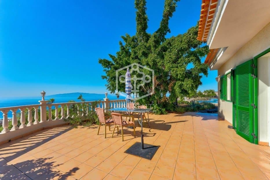 3 chambre Villa/Maison à vendre à Guia de Isora - 1 200 000 € (Ref: 8164903)