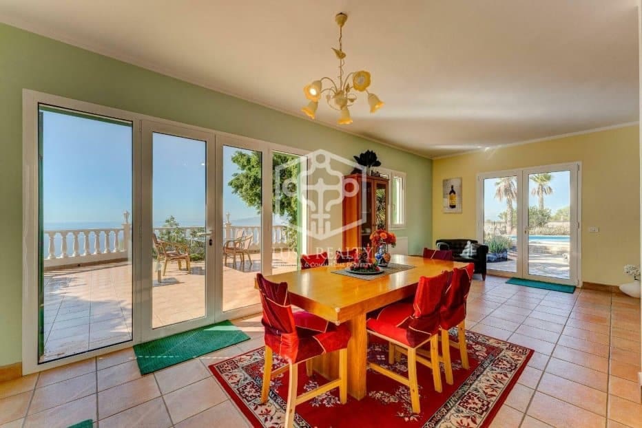 3 chambre Villa/Maison à vendre à Guia de Isora - 1 200 000 € (Ref: 8164903)