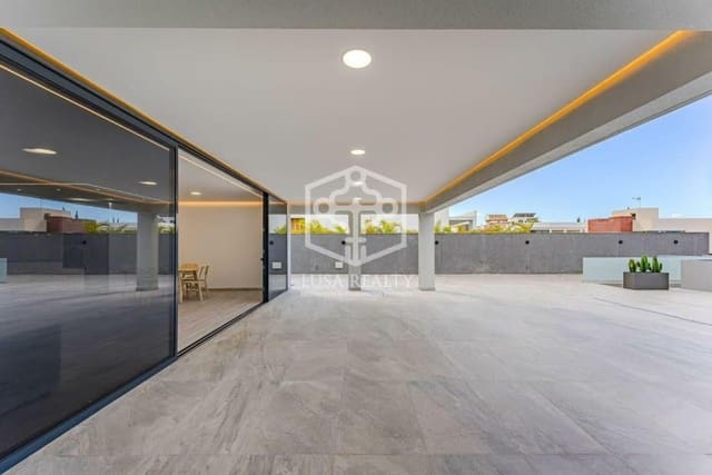 4 chambre Villa/Maison à vendre à Playa de Fañabé Alto, Adeje - 1 850 000 € (Ref: 8200712)