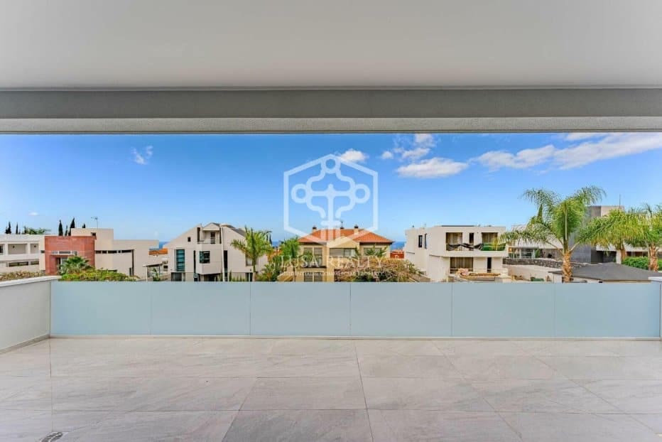 4 chambre Villa/Maison à vendre à Adeje - 1 850 000 € (Ref: 8200712)