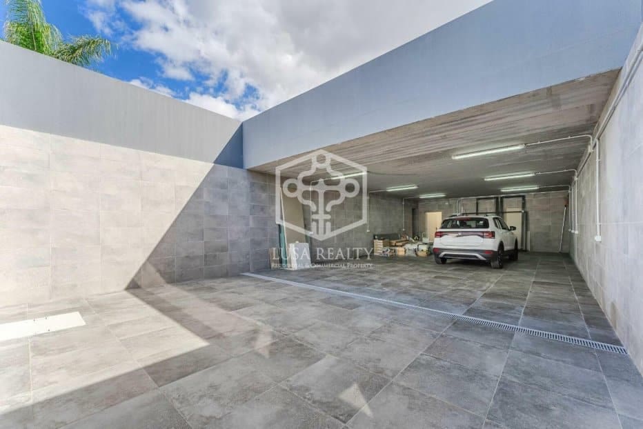 4 chambre Villa/Maison à vendre à Adeje - 1 850 000 € (Ref: 8200712)