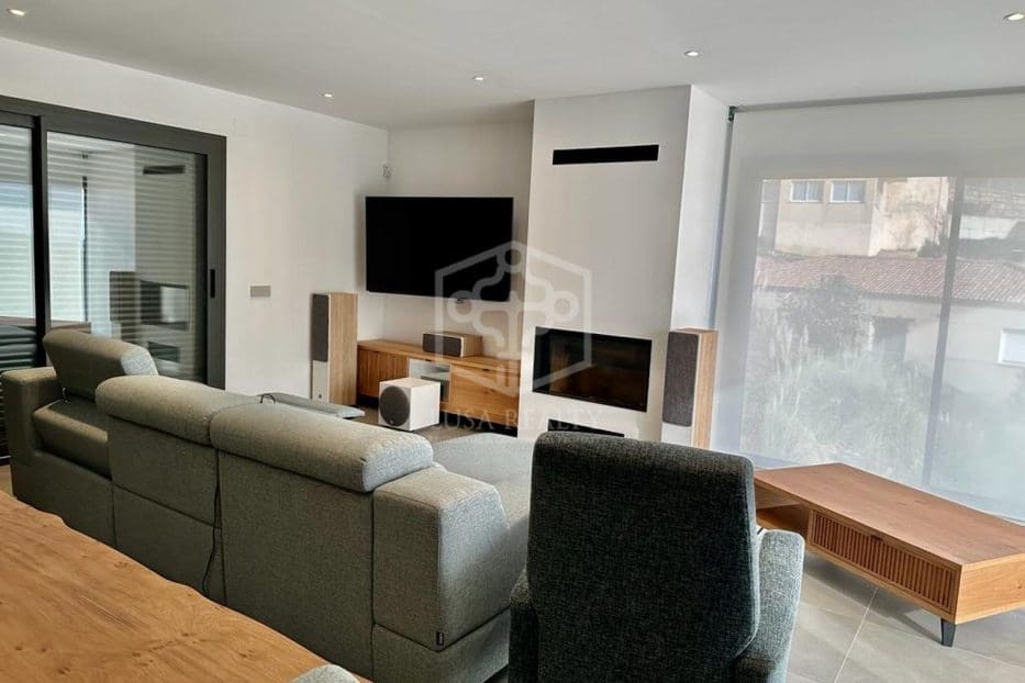 4 quarto Moradia para venda em Lloret de Mar com piscina garagem - 869 500 € (Ref: 8200716)