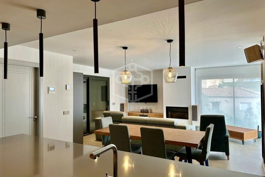 4 quarto Moradia para venda em Lloret de Mar com piscina garagem - 869 500 € (Ref: 8200716)