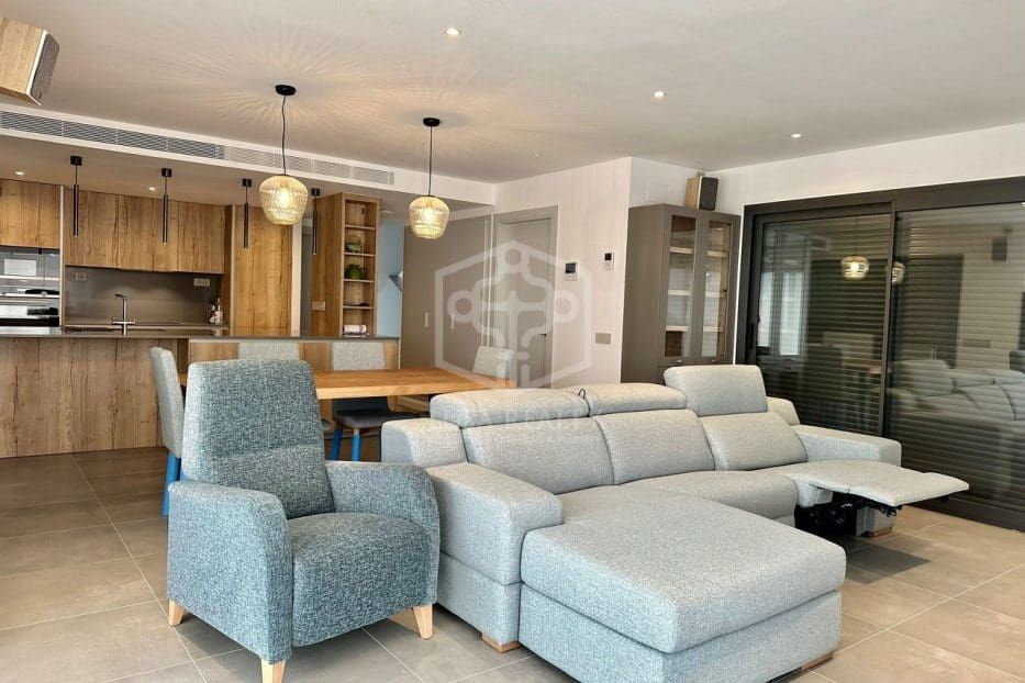 4 quarto Moradia para venda em Lloret de Mar com piscina garagem - 869 500 € (Ref: 8200716)