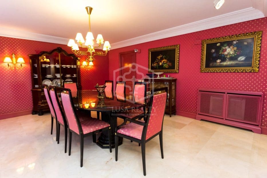 6 soveværelse Villa til salg i Gava med swimmingpool garage - € 2.850.000 (Ref: 8281885)