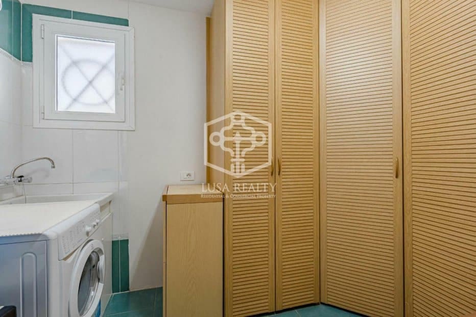 4 bedroom Apartment for sale in Arona - € 995,000 (Ref: 8384003)