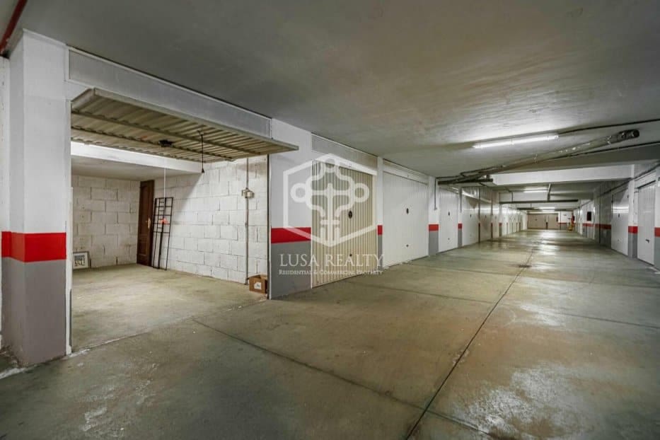 4 bedroom Apartment for sale in Arona - € 995,000 (Ref: 8384003)