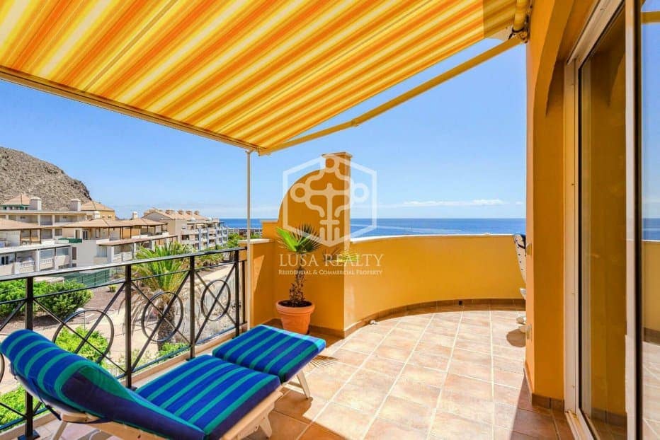 4 bedroom Apartment for sale in Arona - € 995,000 (Ref: 8384003)