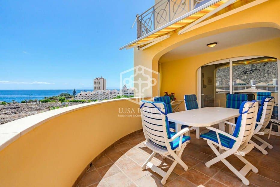 4 bedroom Apartment for sale in Arona - € 995,000 (Ref: 8384003)