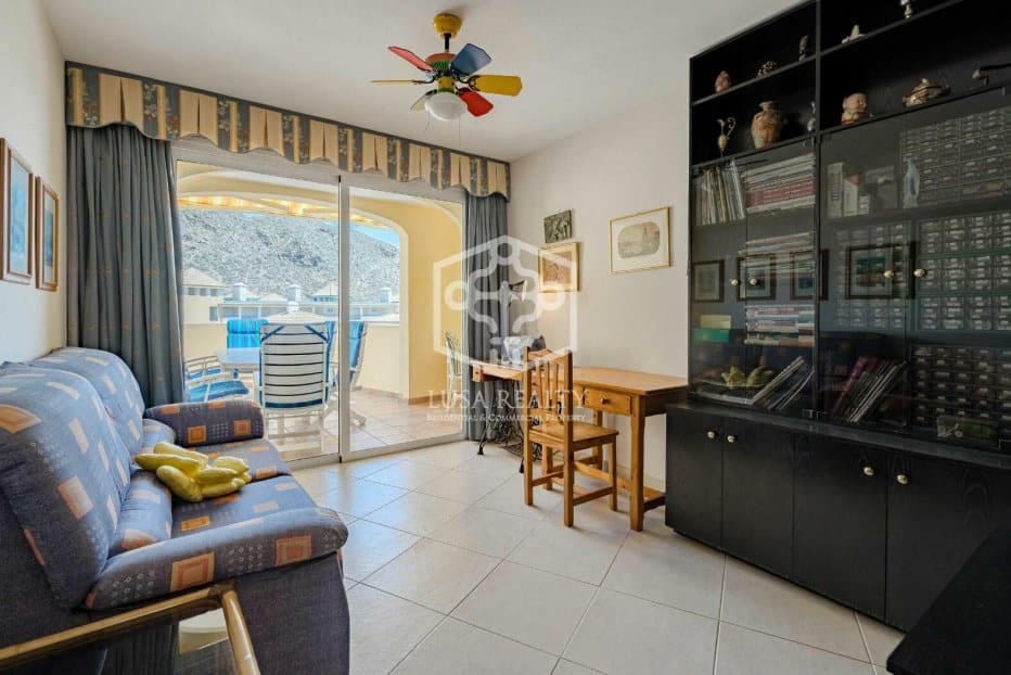 4 bedroom Apartment for sale in Arona - € 995,000 (Ref: 8384003)