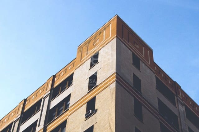 15 sovrum Kommersiell till salu i Barcelona stad - 1 100 000 € (Ref: 8389842)