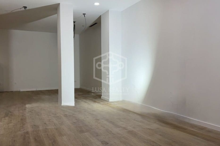 Apartamento de 3 habitaciones en Girona ciudad en venta con garaje - 410.000 € (Ref: 8431648)
