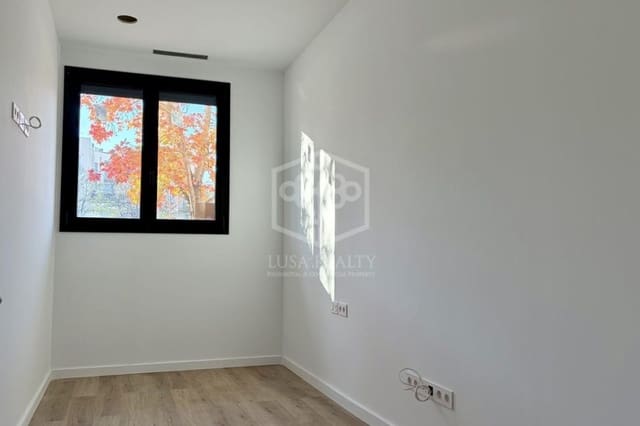 3 Zimmer Apartment zu verkaufen in Girona Stadt mit Garage - 410.000 € (Ref: 8431648)